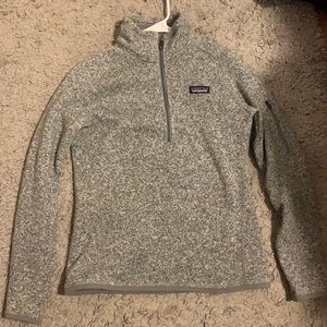 Grey patagonia quarter zip, size women’s small